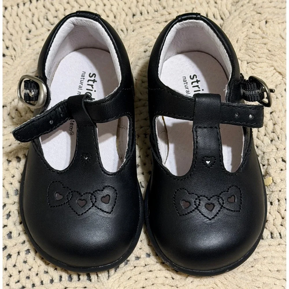 Stride Rite Black Leather Heart Mary Jane T-Strap Shoes 4W 3577426 Kids Baby
